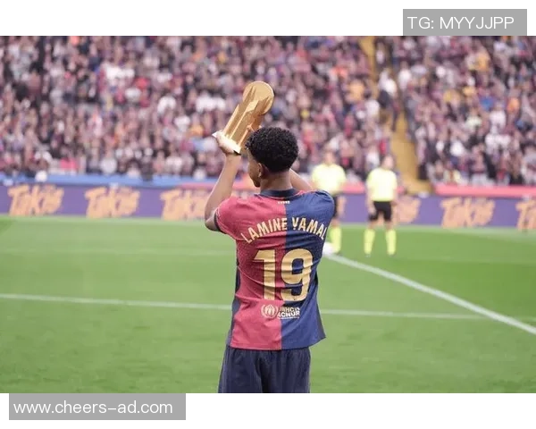 西甲激战巴塞罗那主场迎战拉科鲁尼亚争夺三分荣耀